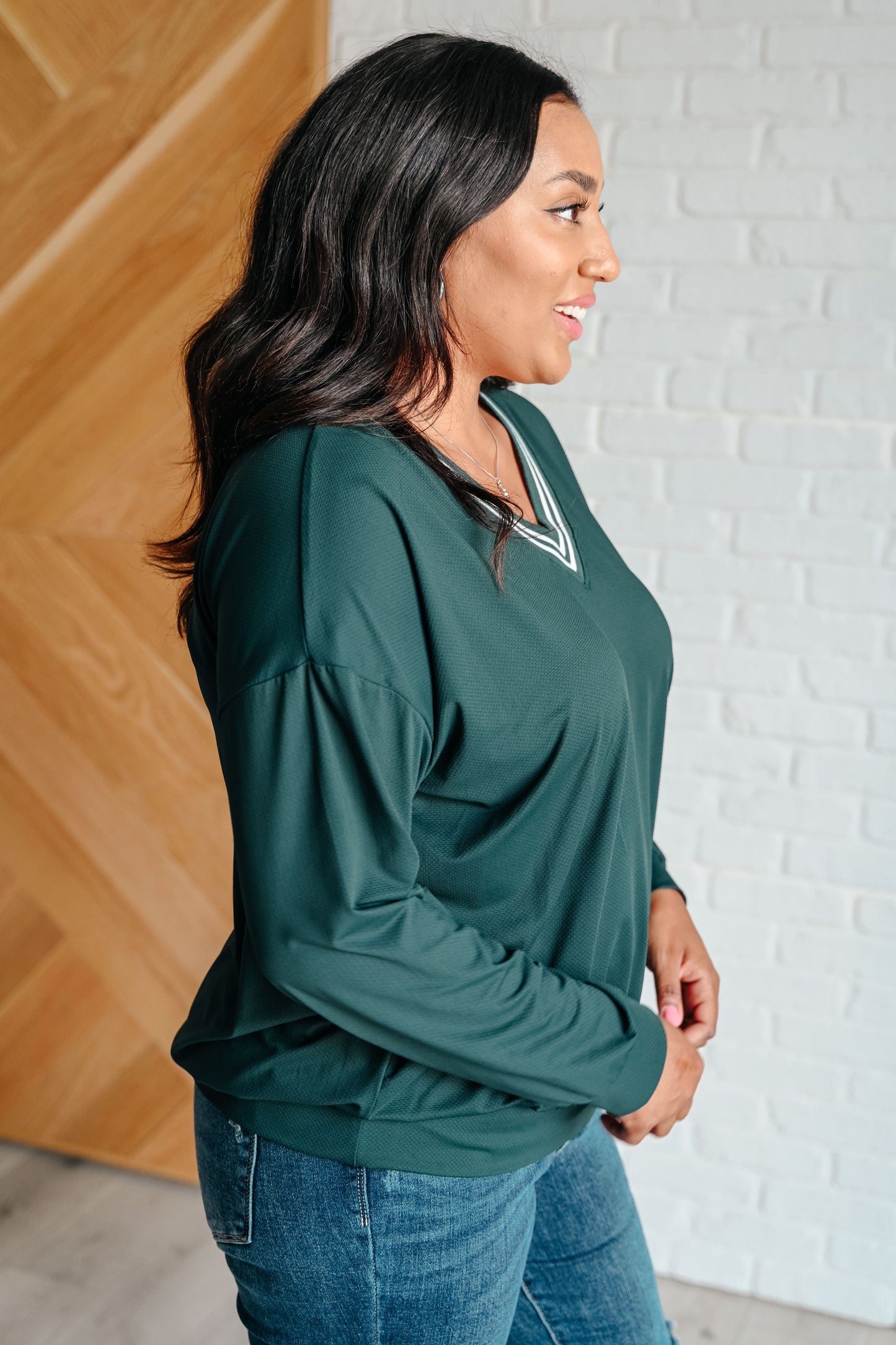 All Out Comfort V-Neck Pullover in Midnight Green